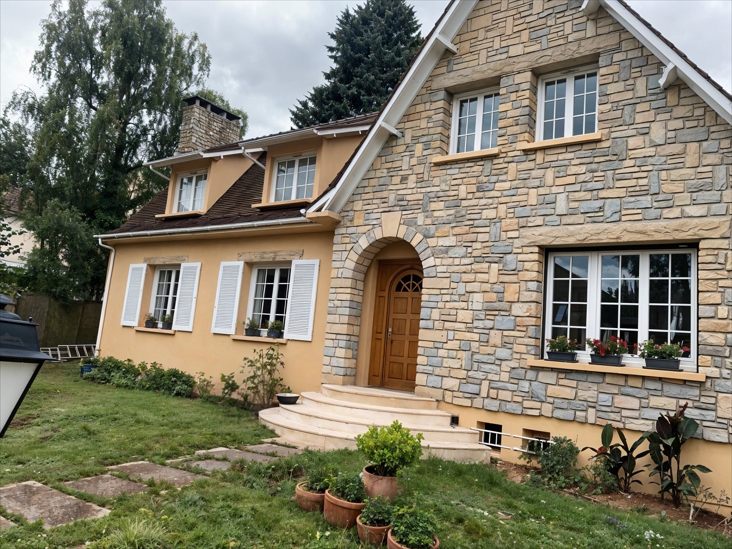 Ravalement facade crepi maison à Melun